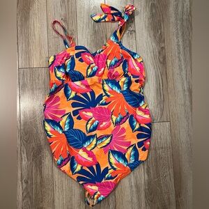 Asymmetric Tie Shoulder One Piece Maternity Swimsuit Size Large